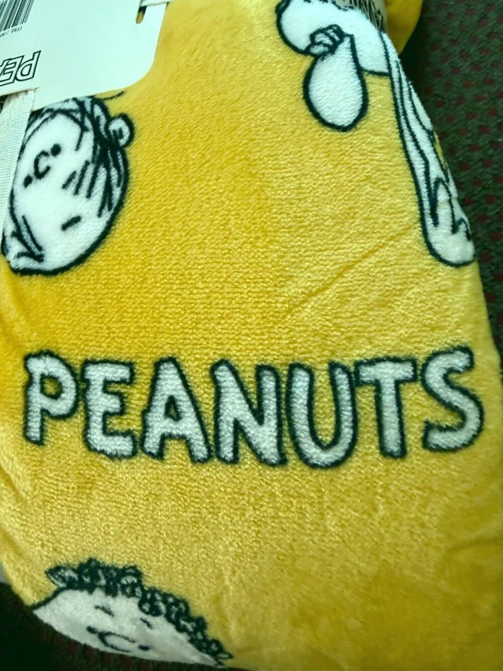 Snoopy Peanuts Berkshire Yellow Character Faces Throw 60x70 NWT